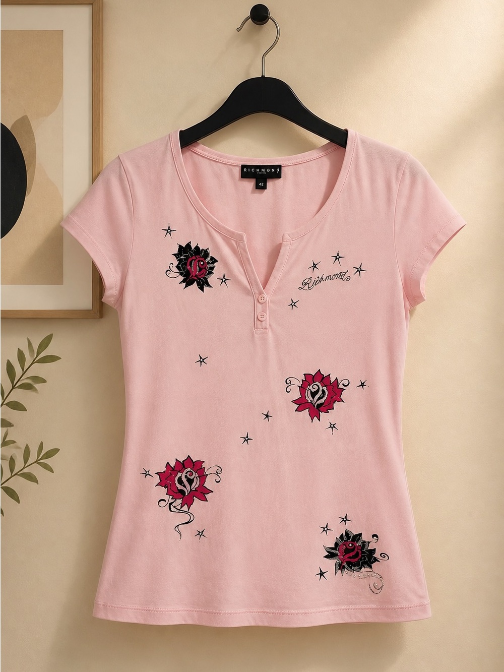 Richmond Light Pink Short Sleeve Tee with Red and Black Rose Motifs